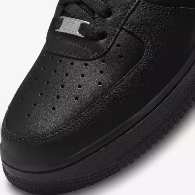 AIR FORCE 1 LOW "TRIPLE BLACK"