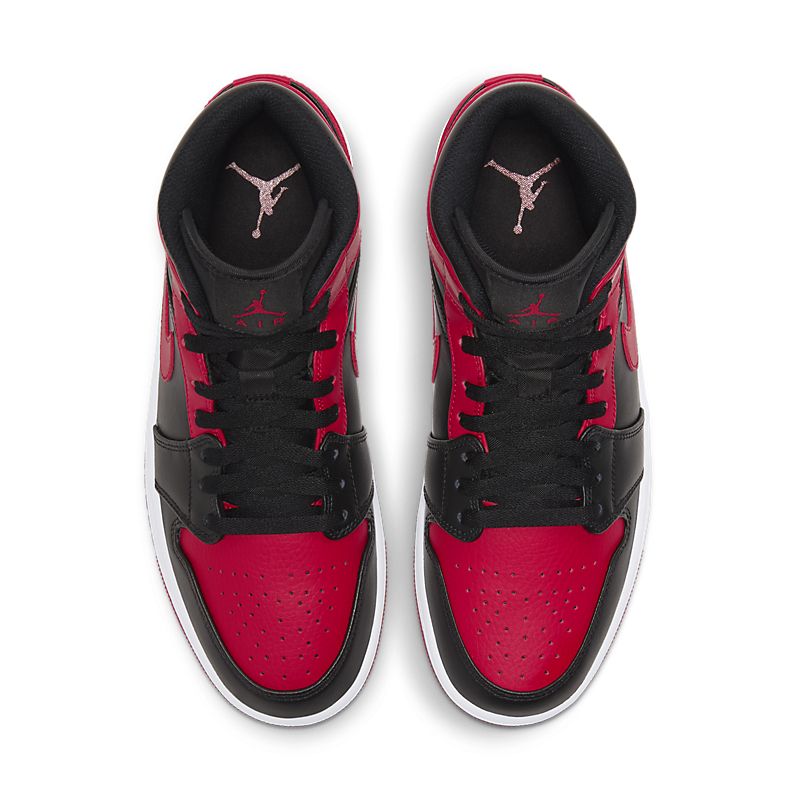 NIKE AIR JORDAN "1"