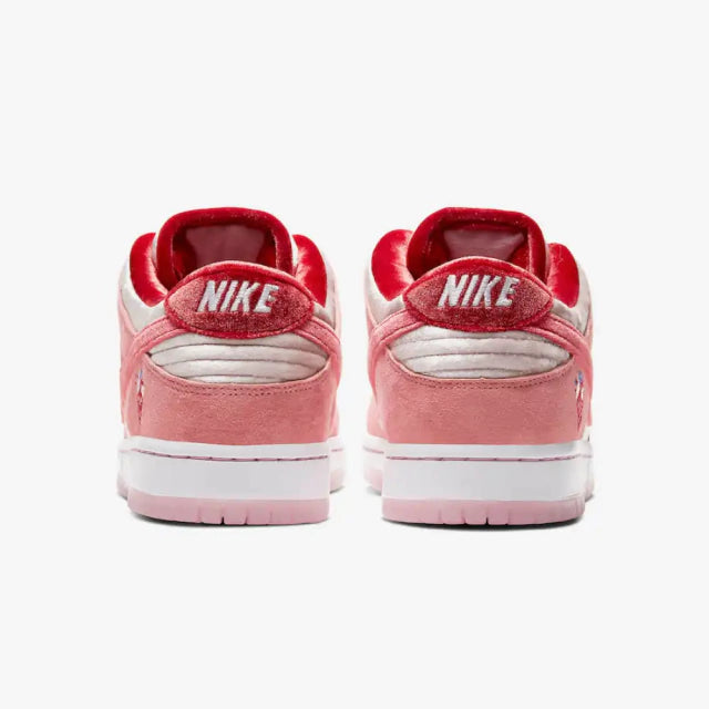 NIKE DUNK LOW X STRANGELOVE "VALENTINE'S DAY"