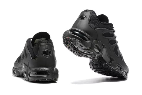 AIR MAX TERRASCAPE PLUS "TRIPLE BLACK"