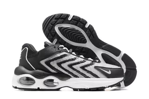 AIR MAX TW 1 "BLACK/WHITE"