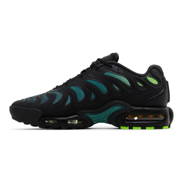 AIR MAX PLUS DRIFIT "BLACK GREEN STRIKE"