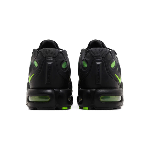 AIR MAX PLUS DRIFIT "BLACK GREEN STRIKE"